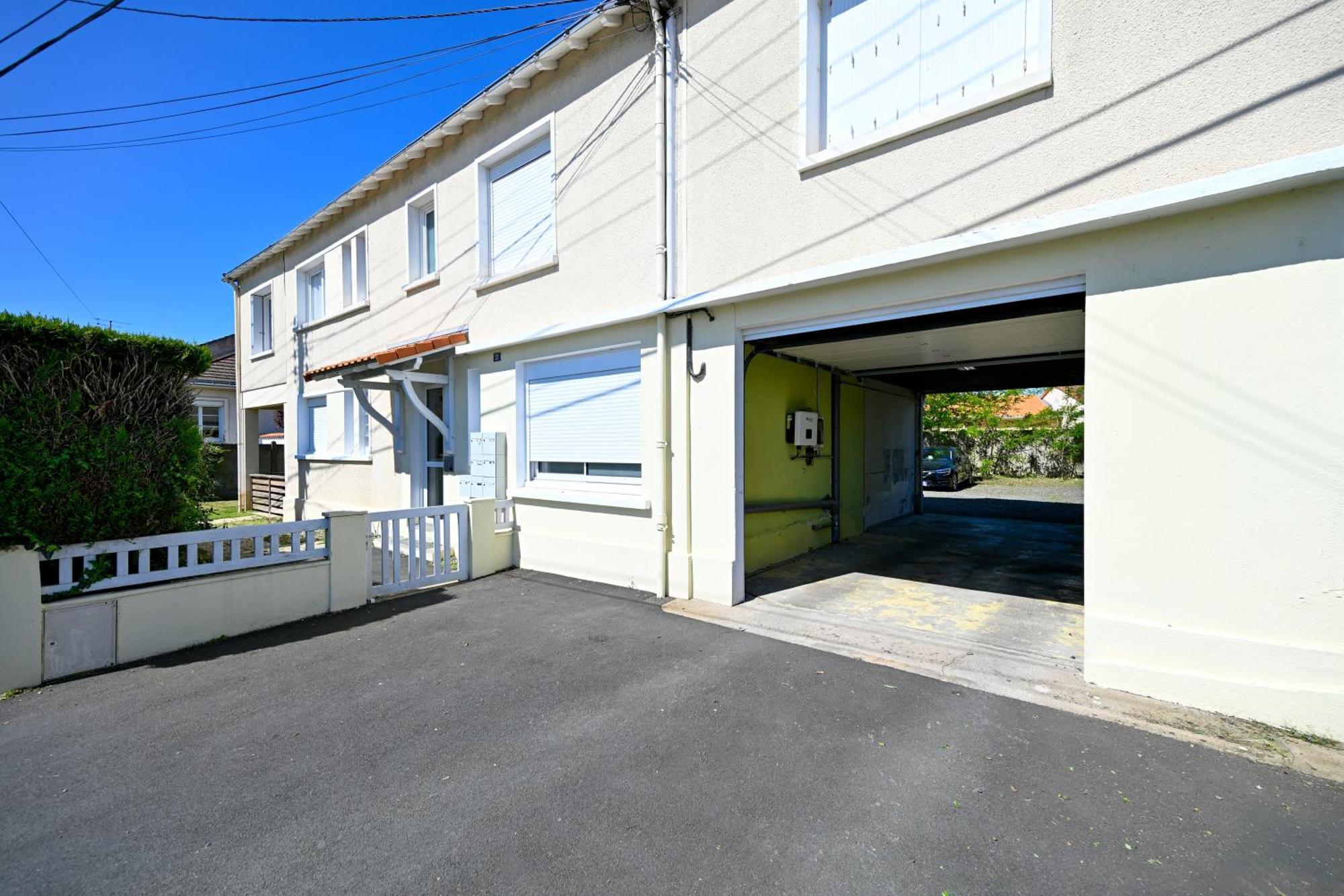 L'Ange Bleu - Appt A 25 Min Du Puy Du Fou Apartment Шоле Екстериор снимка